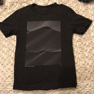 Men’s lululemon T-shirt. Size Large.
